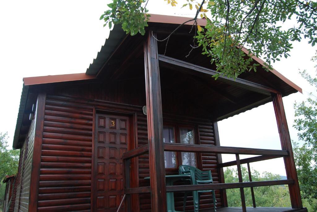 Camping De Cervera De Buitrago Hotel Exterior foto